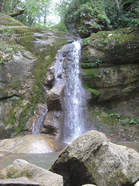 Водопад в окрестностях п.Хаджох